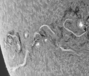 Aktive Regionen im Südosten der Sonne vom 4. September 2024, invertiert.